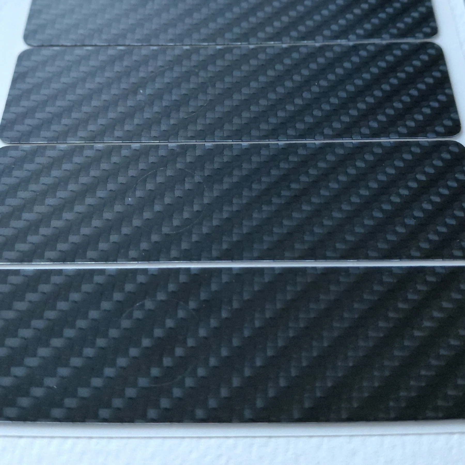 IVALITY Klebe Folien für Magnete auf der Stoßstange